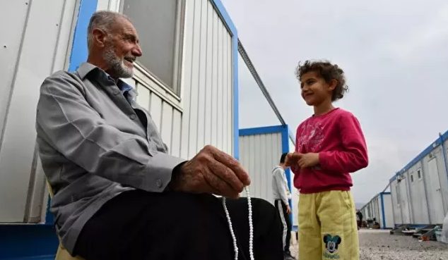 قصة مسن تركي عاش 3 كوارث ونجا منها آخرها زلزال كهرمان مرعش